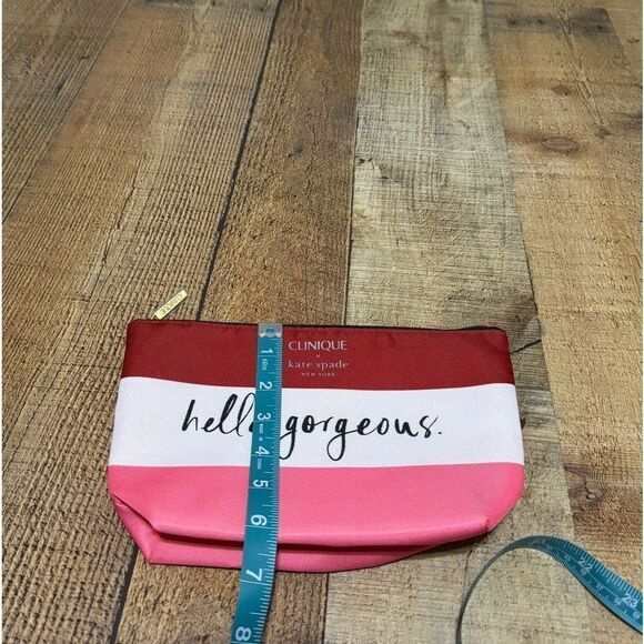 Clinique x Kate Spade Makeup Bag "Hello Gorgeous" Red White Pink New 2023 - Picture 4 of 6
